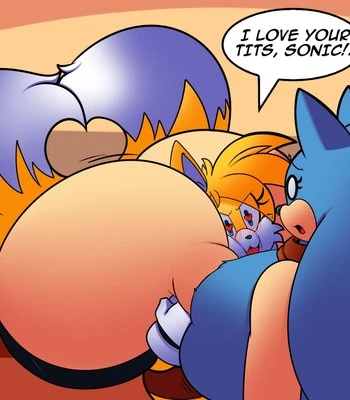 Friendly flirtation image number 9